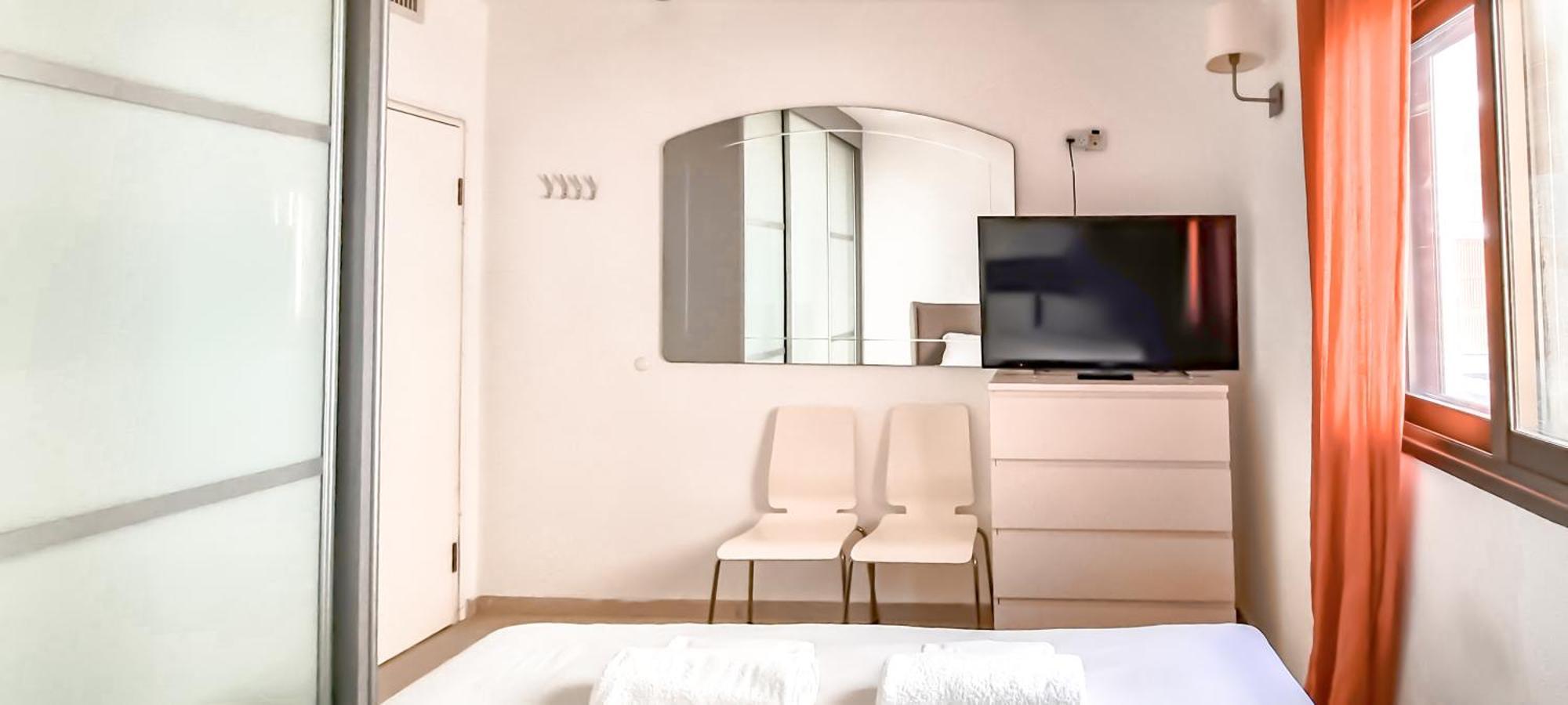 Bnb Israel Apartments - Harav Kook Lilas Tel Aviv Bagian luar foto